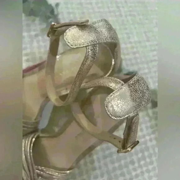 Loeffler Randall Allegra metallic sandal size 8 1/2 - Picture 5 of 10